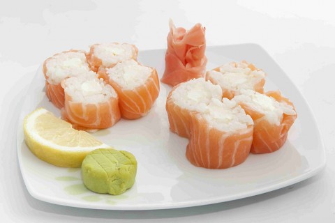 M12A - SAUMON ROLL FROMAGE